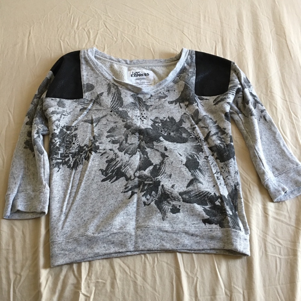Chic Express tops
